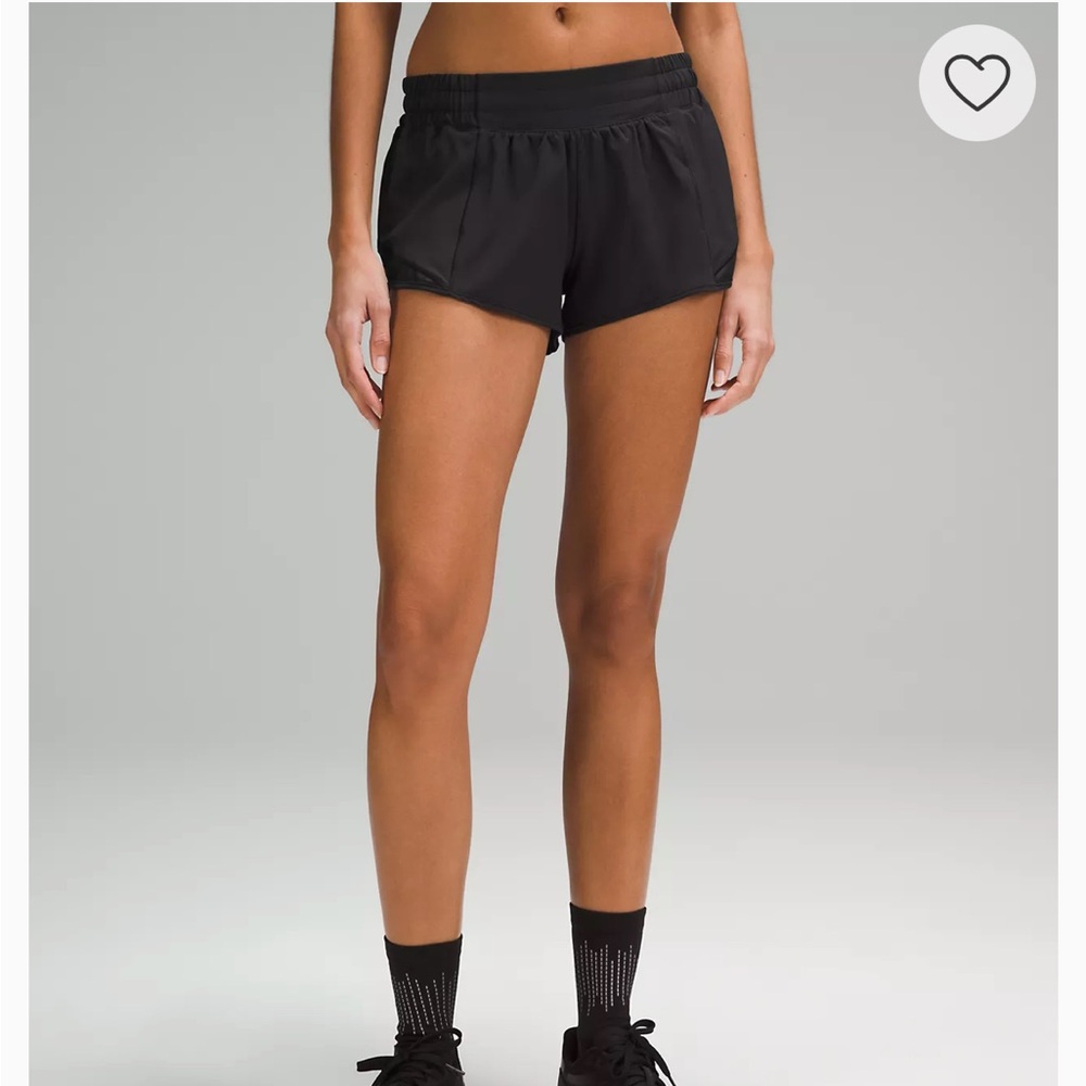SET OF 2! Lululemon Low-Rise Hotty Hot Lined Short 2.5” - Picture 1 of 9